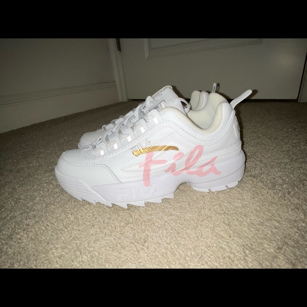 Fila shoes (chunky white sneakers).